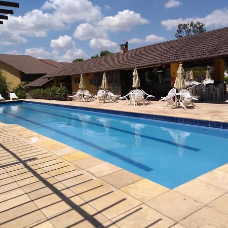 Winterville Flat 213 Gravata  Luaran gambar