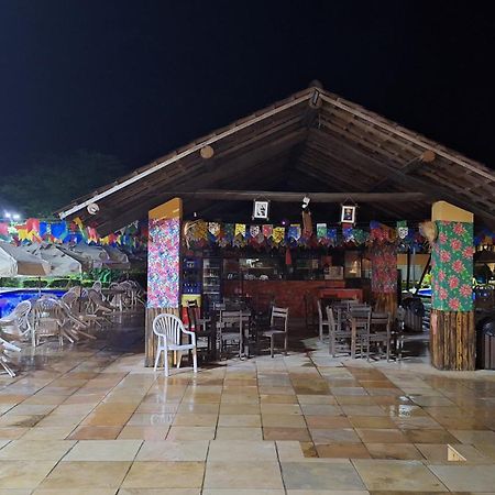 Winterville Flat 213 Gravata  Luaran gambar