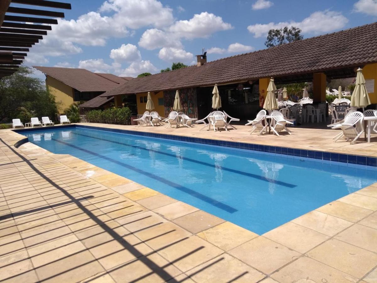 Winterville Flat 213 Gravata  Luaran gambar