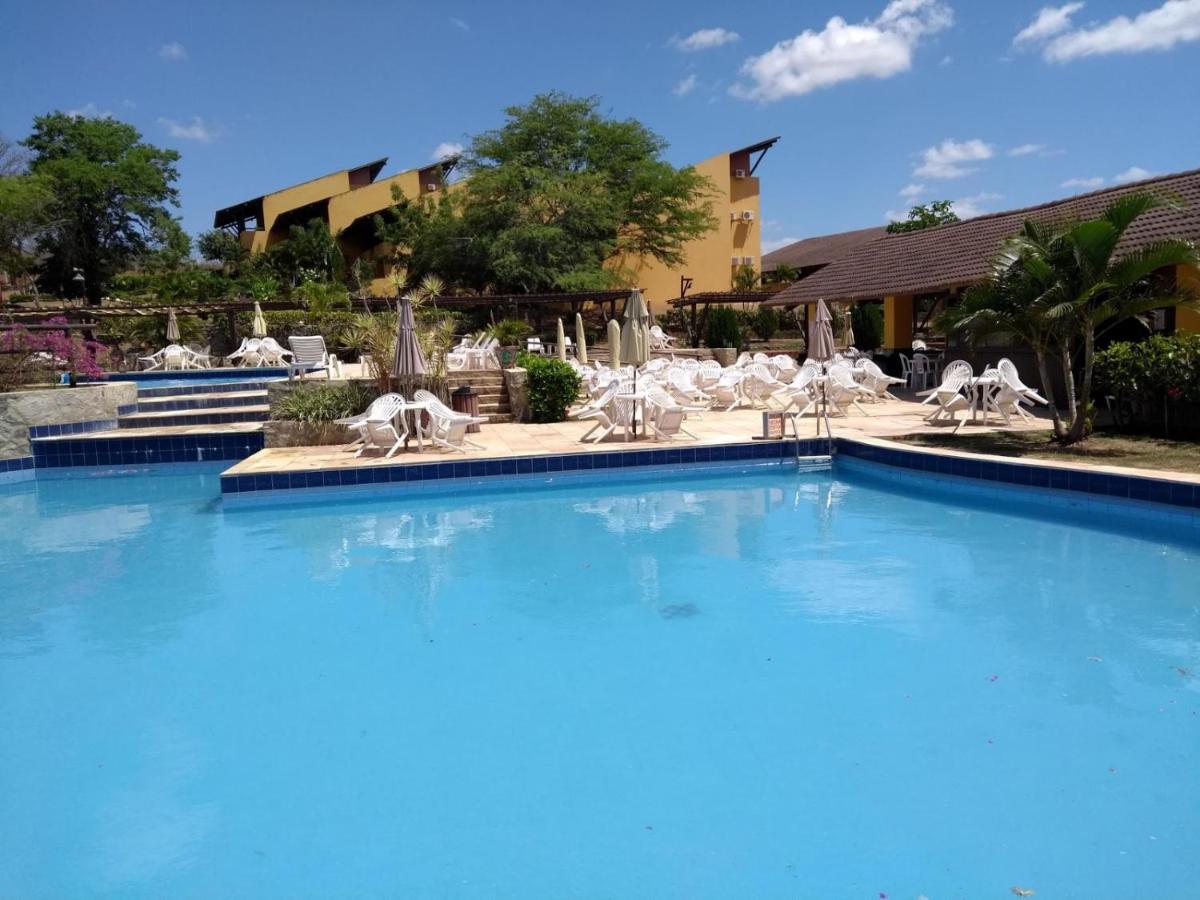 Winterville Flat 213 Gravata  Luaran gambar