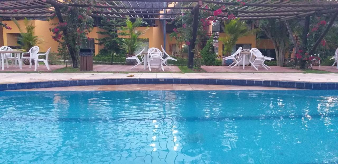 Winterville Flat 213 Gravata  Luaran gambar