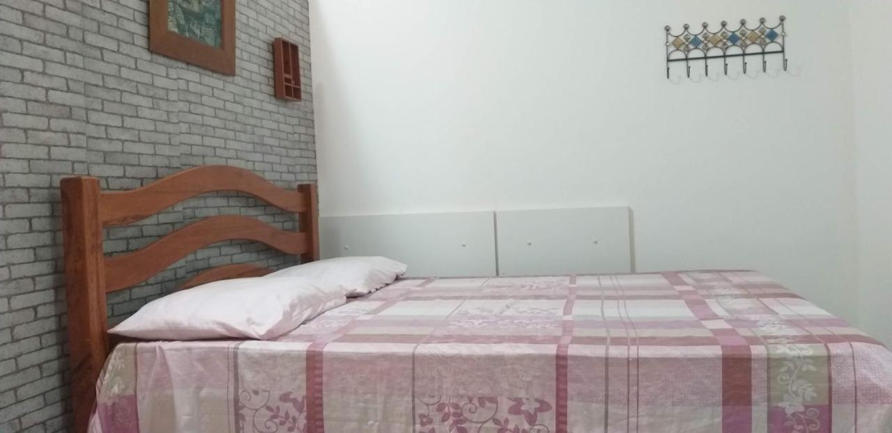 Winterville Flat 213 Gravata  Luaran gambar