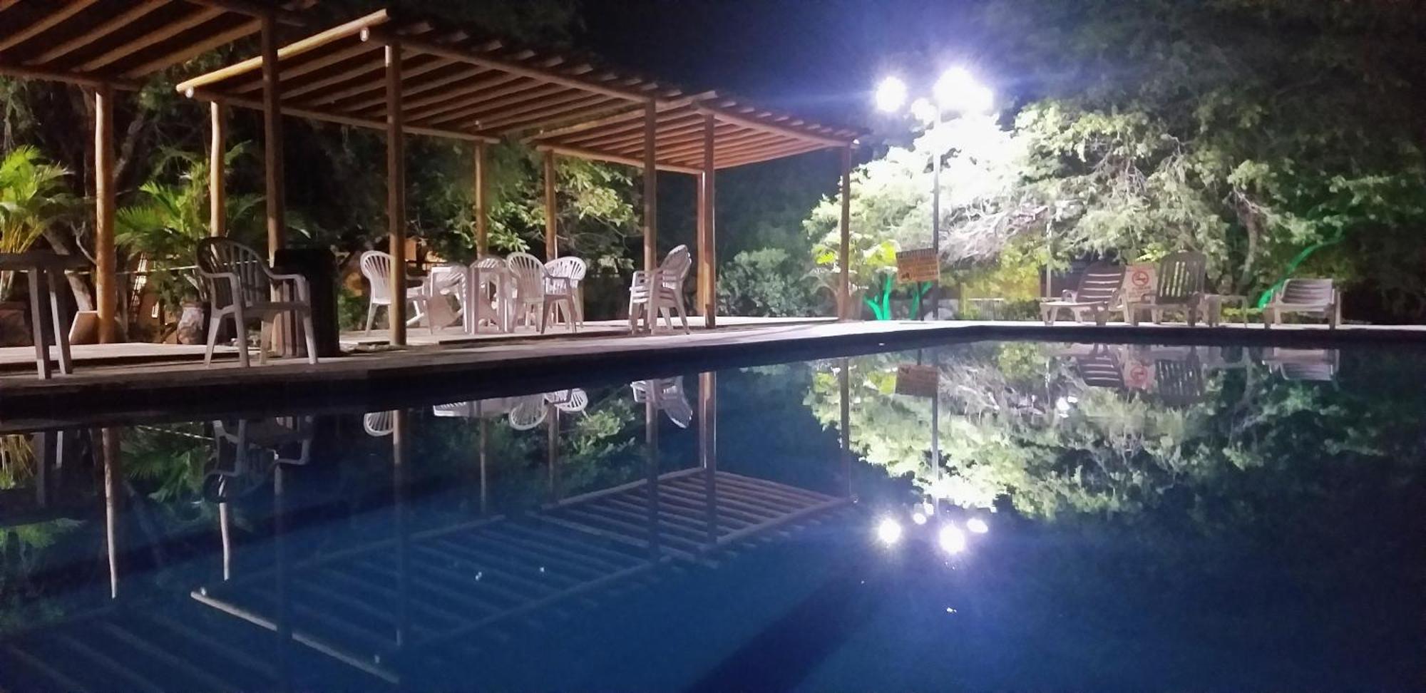 Winterville Flat 213 Gravata  Luaran gambar